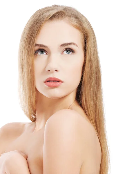 Mooie topless Kaukasische vrouw met frisse schone huid. — Stockfoto