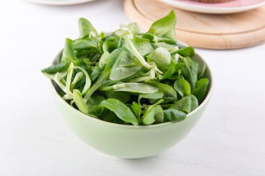 Kase taze marul kuzular