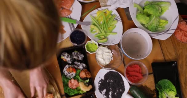 Сроки приготовления суши — стоковое видео