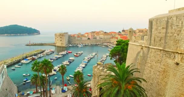 Panorama del porto della città vecchia a Dubrovnik — Video Stock