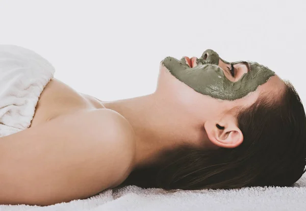 Cleansing green mask — Stock Photo, Image