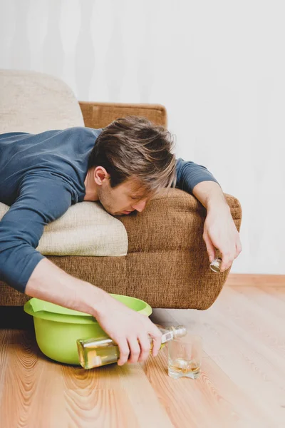 Man van alcohol verslaafd — Stockfoto