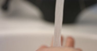 Palm için akan su