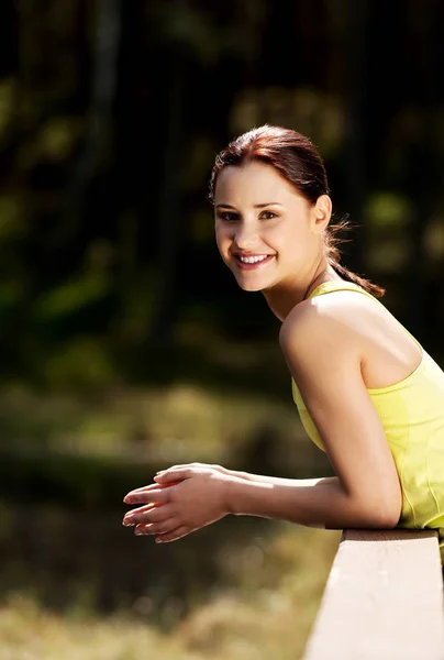 Smiling sporty woman — Stock Photo, Image