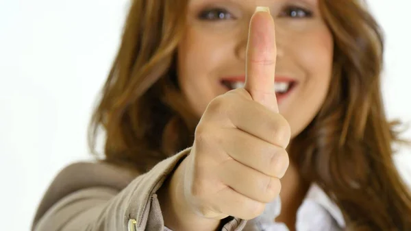 Щаслива бізнес-леді дає великі пальці вгору . — стокове фото
