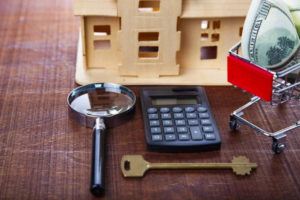 Money Shop Trolley Calculator Key House Wooden Background Buying Property — Stock Photo, Image