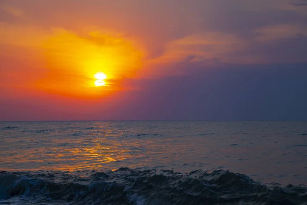 Krásné Moře Při Západu Slunce Přímořská Krajina — Stock fotografie