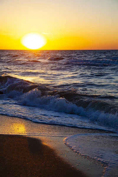 Günbatımı Güzel Denizde Deniz Manzarası — Stok fotoğraf