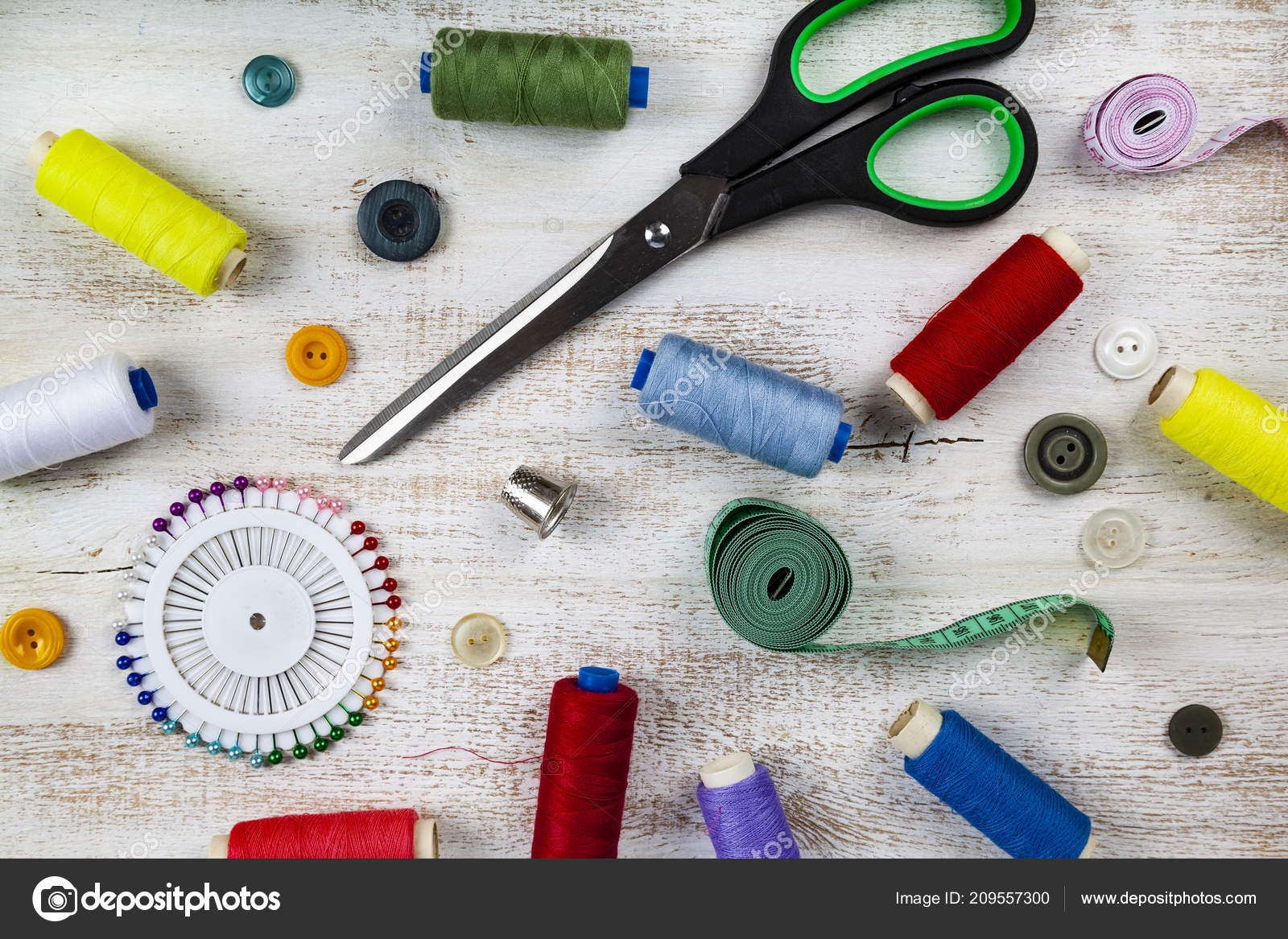 sewing accessories buttons