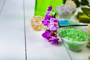 Spa uygulamaları ahşap tablo. 