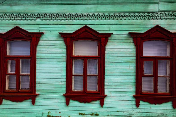 Fenster Einem Alten Holzhaus Großaufnahme Architektonisches Detail — Stockfoto