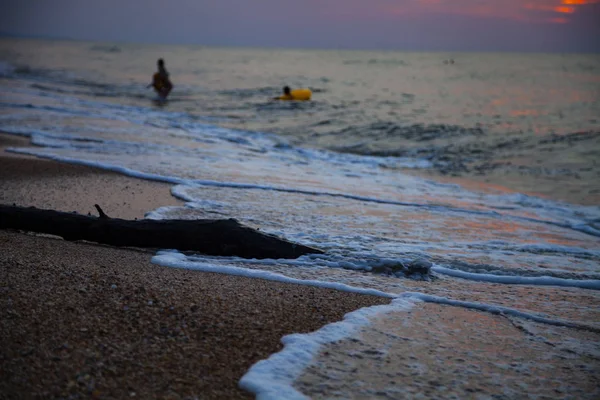 Hermoso mar al atardecer . — Foto de Stock