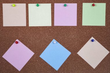 corkboard notlar. 