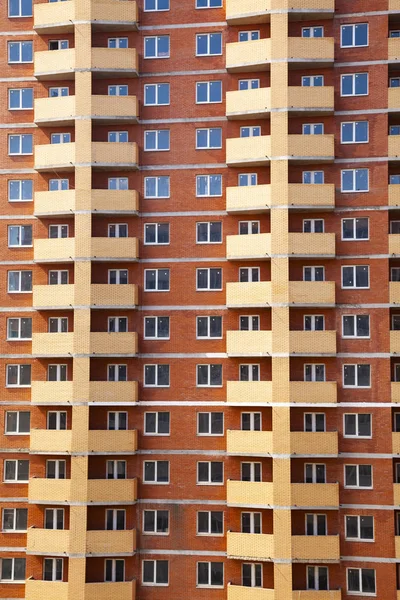 Edifício residencial edifício alto close-up . — Fotografia de Stock