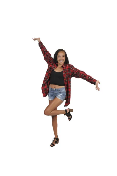Piękne Młode Atrakcyjne Hipster African American Kobieta Modelowania Pozy — Zdjęcie stockowe