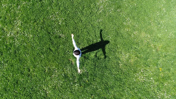 男孩画像空中顶部视图 — 图库照片