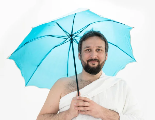 Hajj Pilgrim met paraplu — Stockfoto