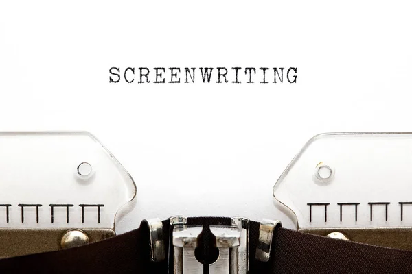 Kata Screenwriting Mengetik Pada Mesin Ketik Retro Dengan Ruang Penyalinan — Stok Foto