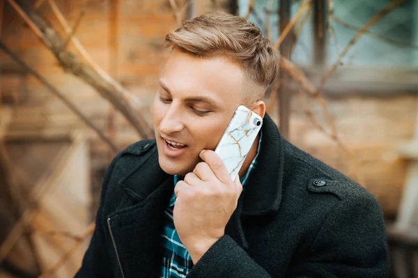 Young Handsome Man Mobile Telephone — Stock Photo, Image