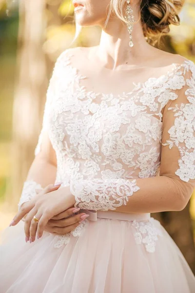 Hermosa Novia Joven Vestido Novia Blanco — Foto de Stock