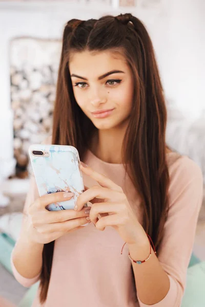 Mooie Jonge Vrouw Mode Kleding Nemen Selfie — Stockfoto
