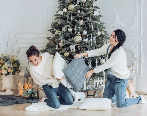 Güzel bir kadın portresi iyi eğlenceler Noel iç