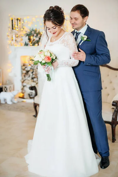 Beautiful Young Bride Groom Posing Room — Stock Photo, Image