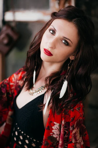 Beautiful Woman Posing Red Pants — Stock Photo, Image