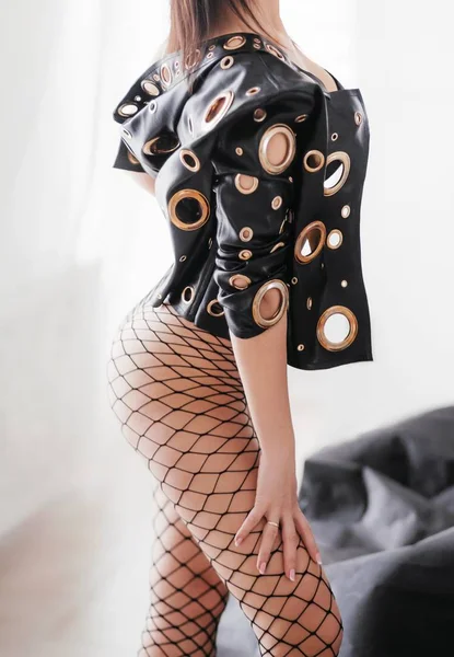 Siyah Tayt Deri Ceket Güzel Seksi Kadın — Stok fotoğraf