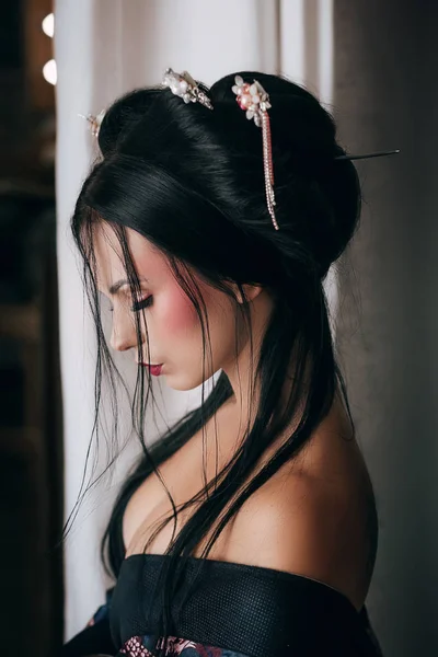 Porträtt Japansk Geisha Kvinna — Stockfoto