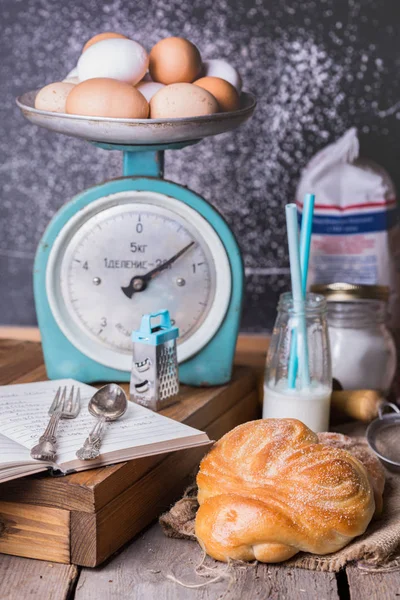 Lezzetli Iştah Açıcı Çörek Kahve Breakfas Için — Stok fotoğraf