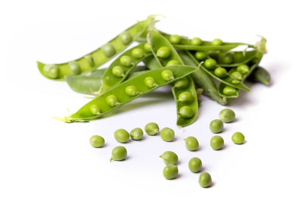 Guisantes Verdes Sobre Fondo Blanco Morir Crudo — Foto de Stock