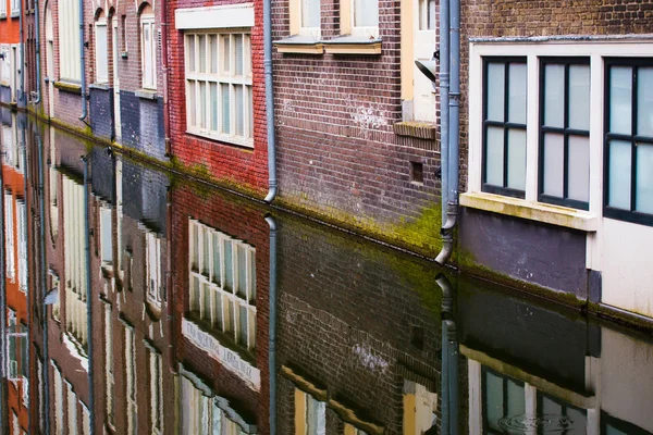 Vista Vicino Delle Case Amsterdam Canale Olanda — Foto Stock