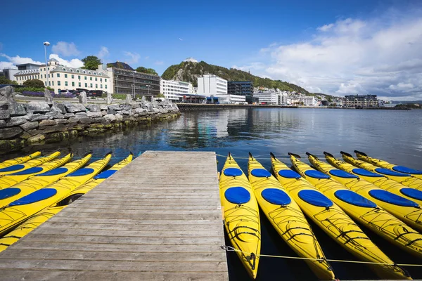 Deportes Acuáticos Grupo Kayaks Alesund Norwa — Foto de Stock
