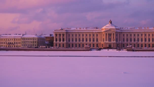 Invierno Neva Terraplén Del Río San Petersburgo Rusia — Vídeo de stock