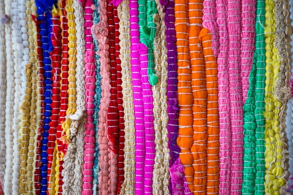 Souvenir Aus Brasilianischen Textilien Hintergrund Aus Hellem Brasilianischen Teppich — Stockfoto