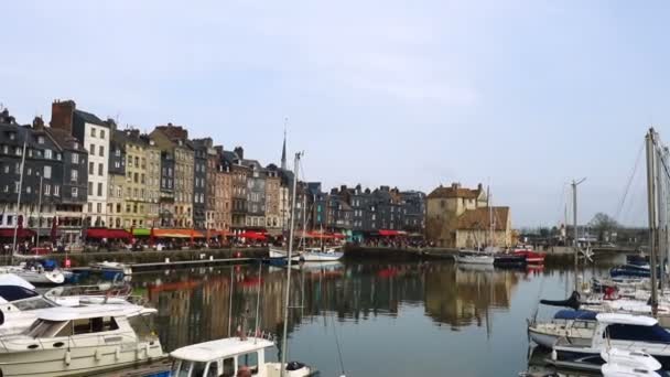 Honfleur Kikötőjétől Egy Szép Nap Normandia Franciaország — Stock videók