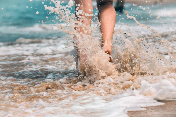 Close Leg Young Woman Walking Wave Sea Water Sand Summer — Stock Photo, Image