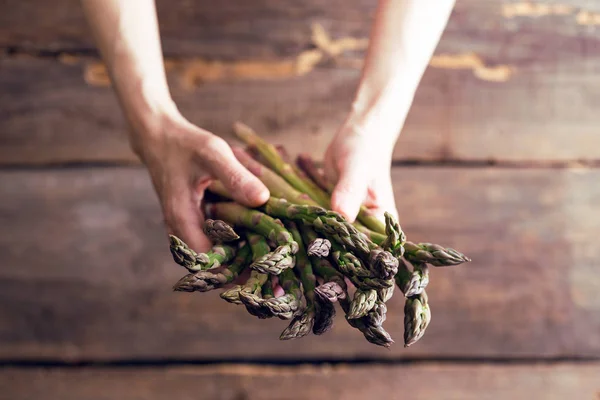 The fresh asparagus — Stock Photo, Image