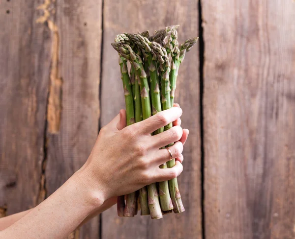 The fresh asparagus — Stock Photo, Image