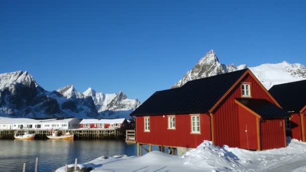 Vue Sur Les Célèbres Maisons Pêche Bois Multicolores Traditionnelles Rorbu — Video