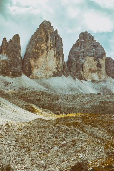 Paisaje de montaña en los Dolomitas — Foto de Stock