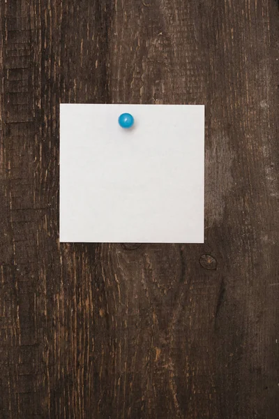 Blank sheet for notes on wooden background — Stock Photo, Image