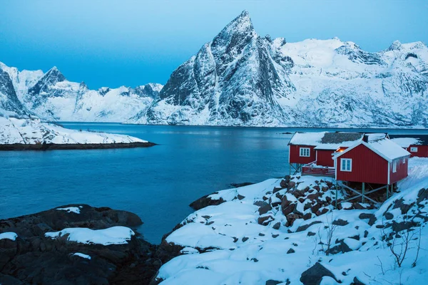 Traditional norwegian wooden house rorbu — Stock Photo, Image