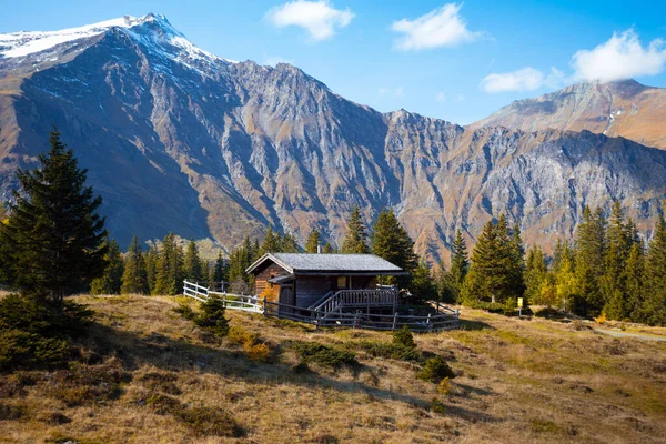 Schöne Landschaft Blick Auf Das Tal Mit Bergen Hintergrund Bergblick — Stockfoto