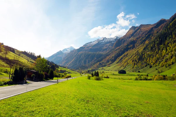 Hermoso Paisaje Camino Montaña Austria Autum —  Fotos de Stock