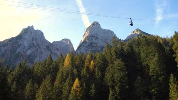 Avusturya Nın Salzkammergut Bölgesindeki Dachstein Bölgesinde Cable Car Görüntüsü — Stok video