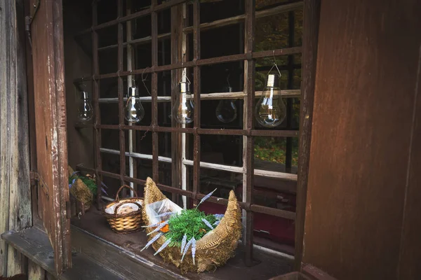 Bela Decoração Janela Uma Casa Madeira — Fotografia de Stock