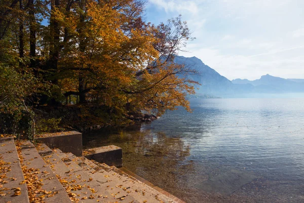 Güzel Bir Dağ Gölü Olan Manzara Traunsee Avusturalya — Stok fotoğraf