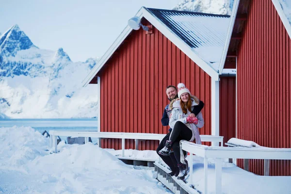 Happy Family Trip Lofoten Islands Couple Man Girl Fun Posing — Stock Photo, Image
